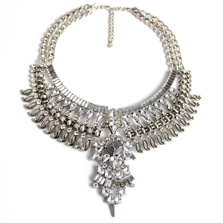 Diamond Short Necklace Crystal