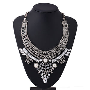 Diamond Short Necklace Crystal