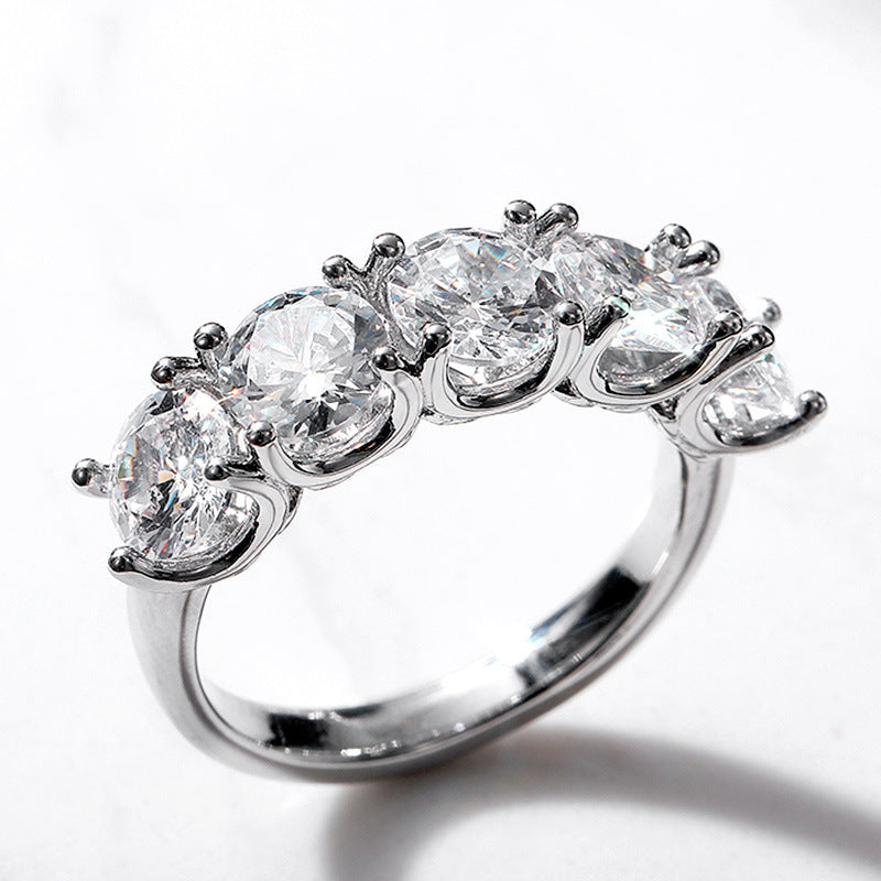 Fashion Round Diamond Ring