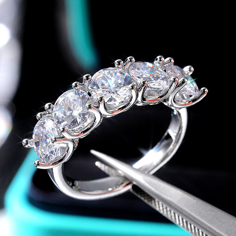 Fashion Round Diamond Ring