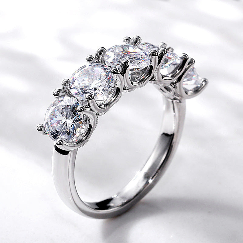 Fashion Round Diamond Ring