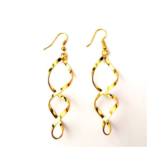 Spiral curved earring